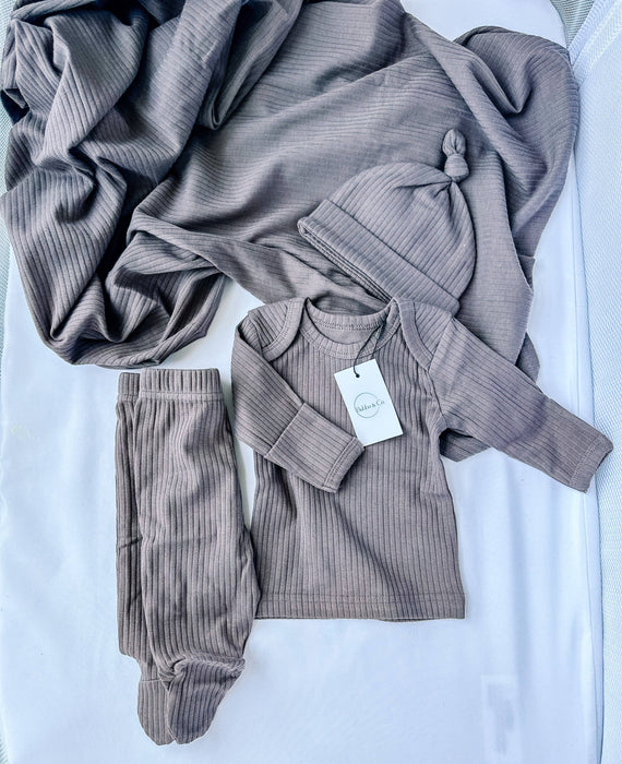 Organic newborn going home ribbed set - charcoal