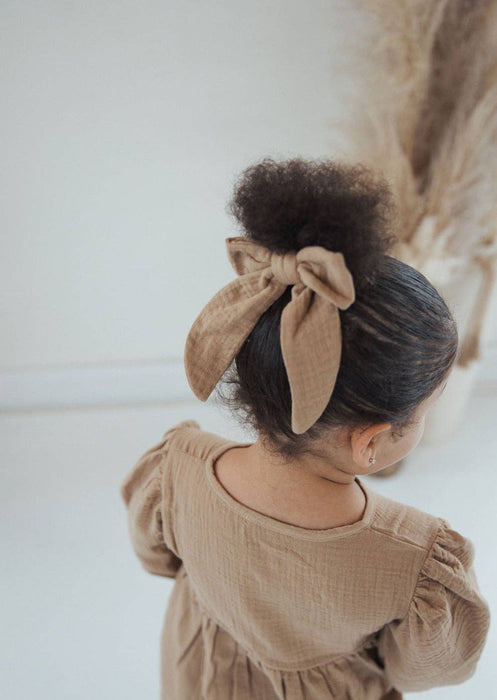 Fable Bow | Acorn