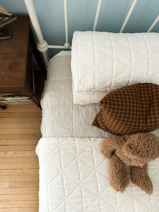 Quilted Pillowcase - Natural