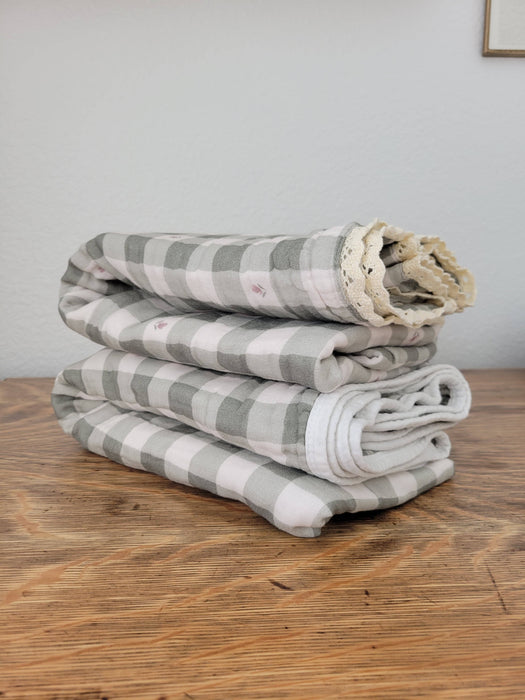 Evergreen Gingham 6 Layer Gauze Blanket