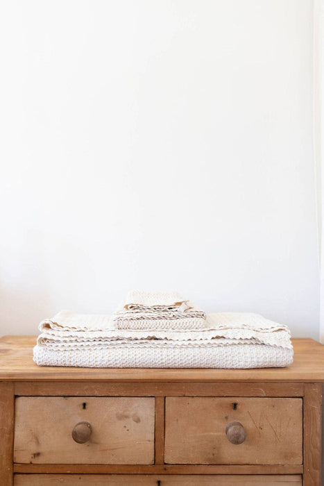 cozy waffle blanket | twin size - milk: Twin