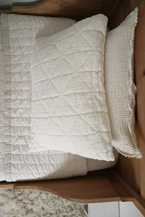Quilted Pillowcase - Natural