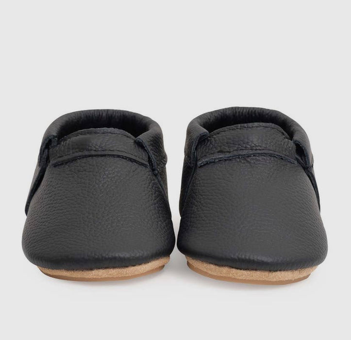 Hard Sole Fringeless Baby Moccasins -  Baby Shoes (Black)
