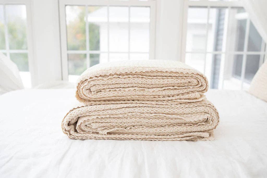 Cozy Waffle Blanket | Twin Size - Milk