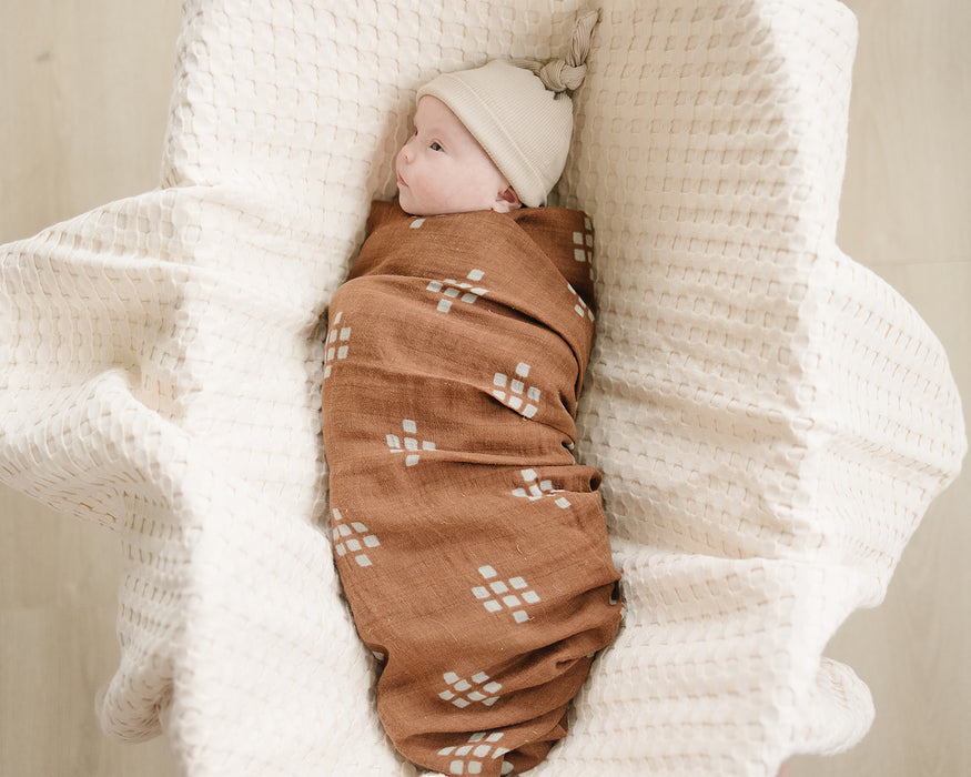 Organic Ribbed Newborn Knot Hat- Oatmeal