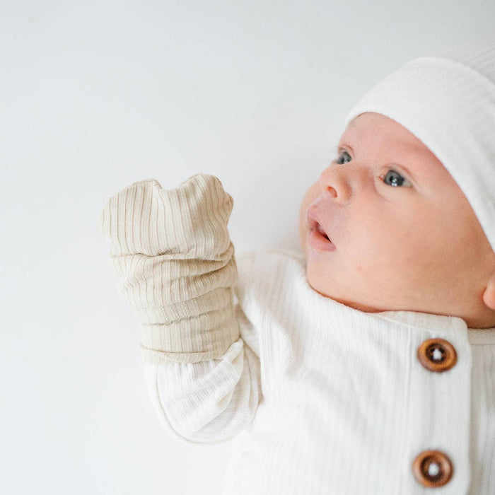 Ribbed Bamboo Non Scratch Mittens - Wheat