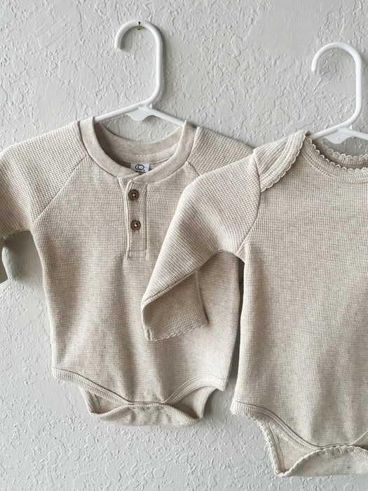 Maren Waffle Knit Long Sleeve Bodysuit - Heather Oat