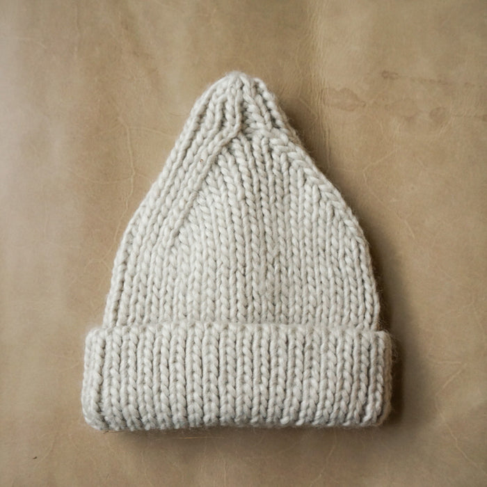 Peak Beanie Hat- Oatmeal