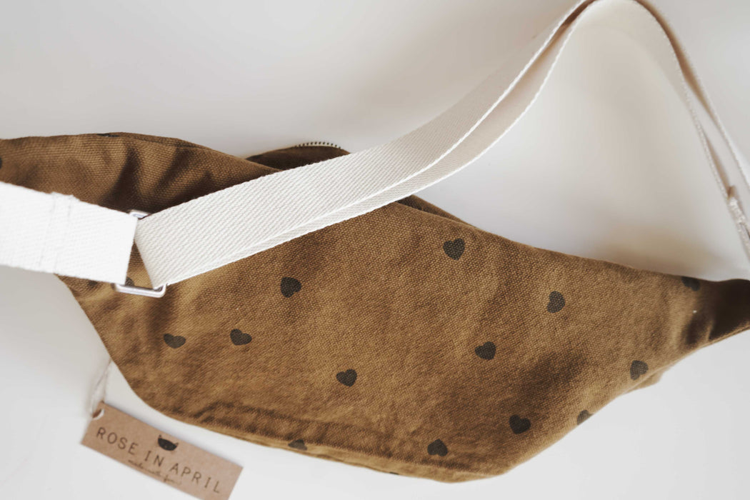 Banana Bag- Cumin/Hearts
