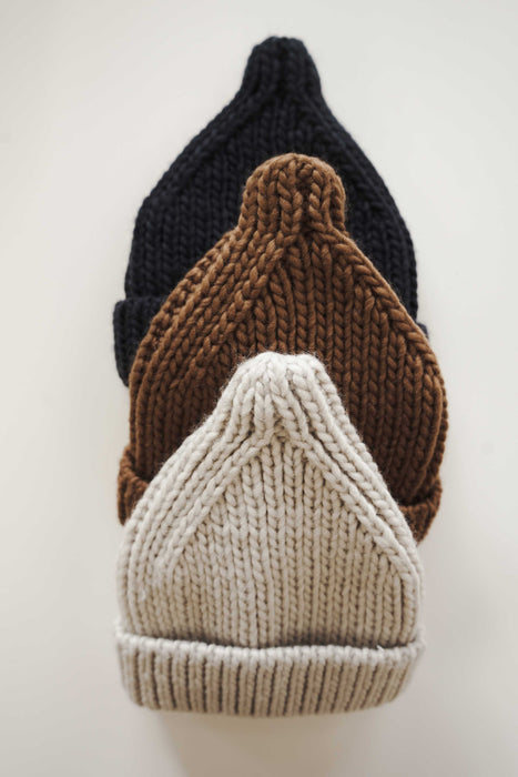 Peak Beanie Hat- Pecan