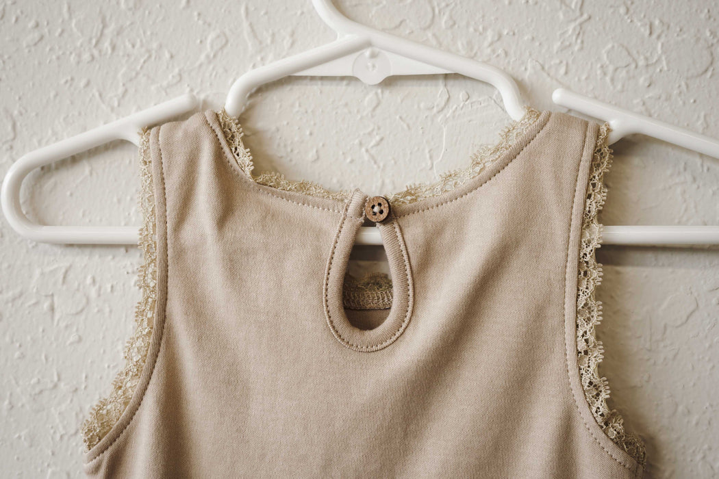 Luna Lace Organic Bodysuit - Clay